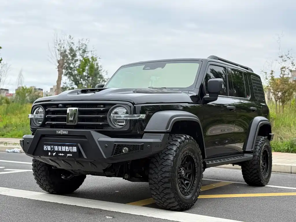 Купить Tank Tank 300