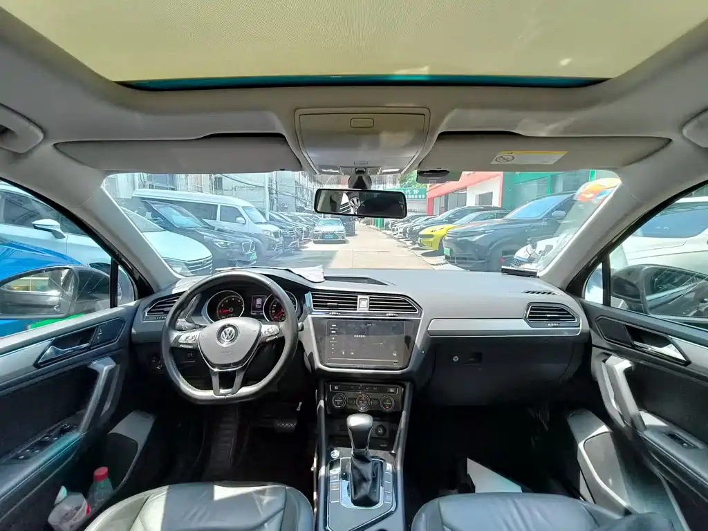 Volkswagen Tiguan L — миниатюра 3
