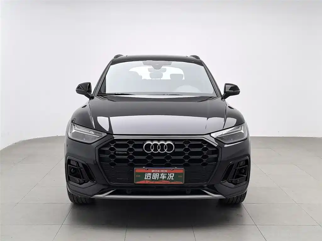 Audi Q5L 2025 45 40 TFSI Fashion