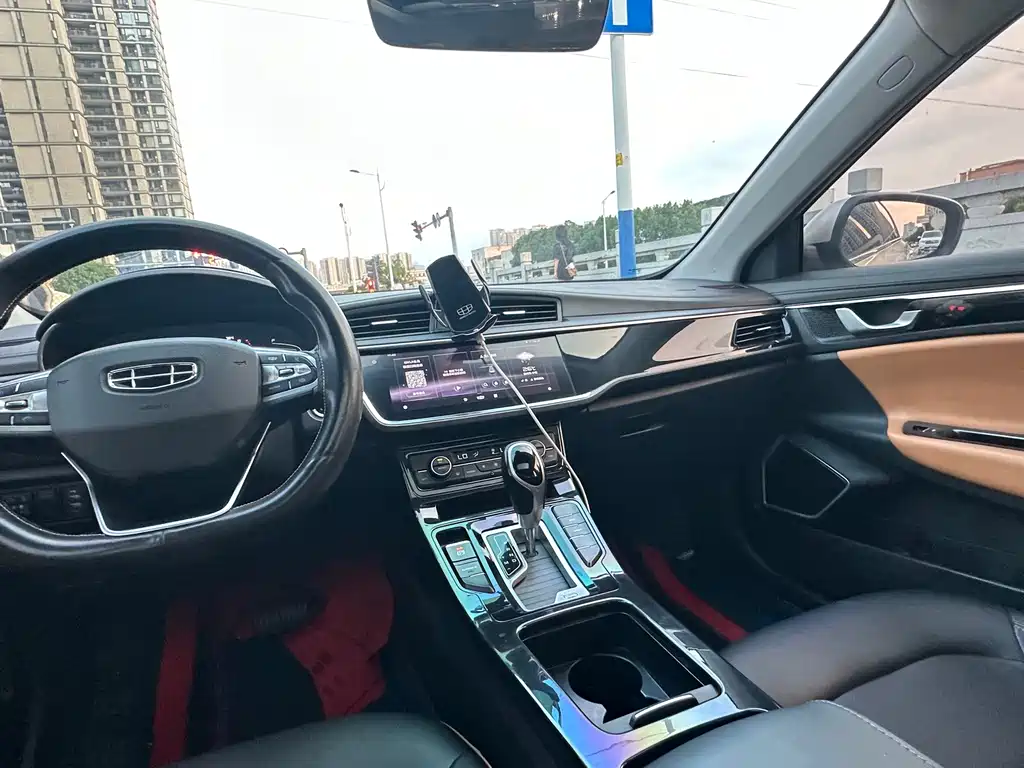 Geely Emgrand GL — миниатюра 12