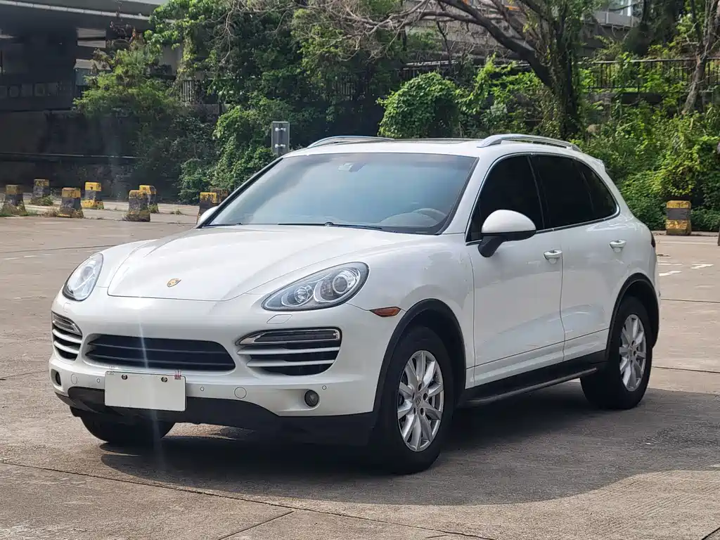 Porsche Cayenne 2014