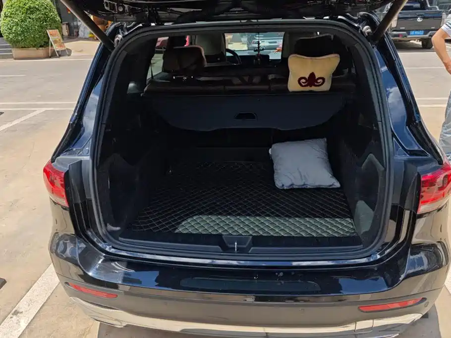 Mercedes-Benz GLB — миниатюра 4