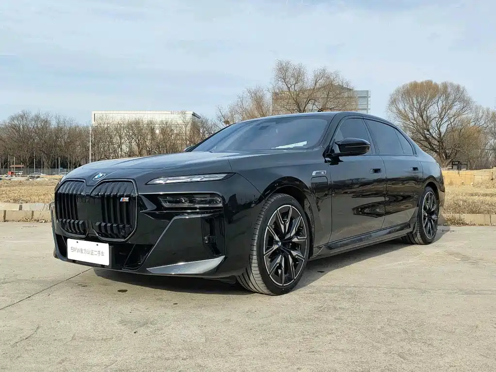 BMW I7 M70L