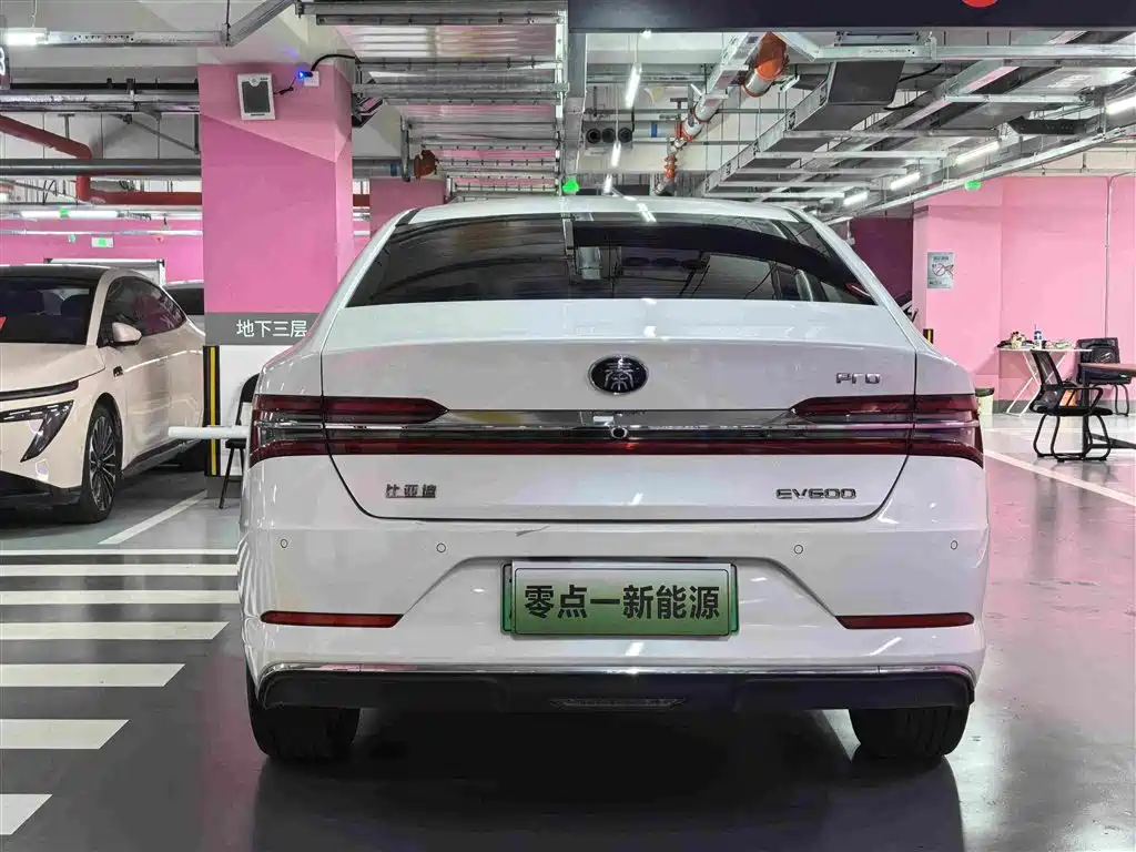 BYD Qin Pro NEV — миниатюра 6
