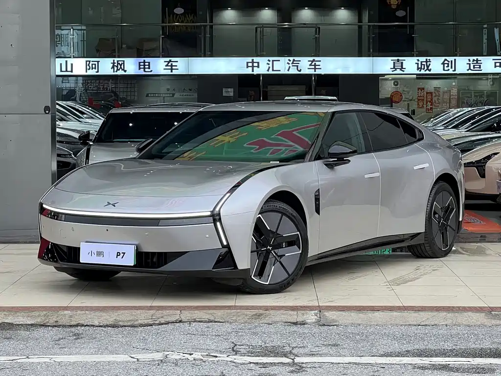 XPENG P7