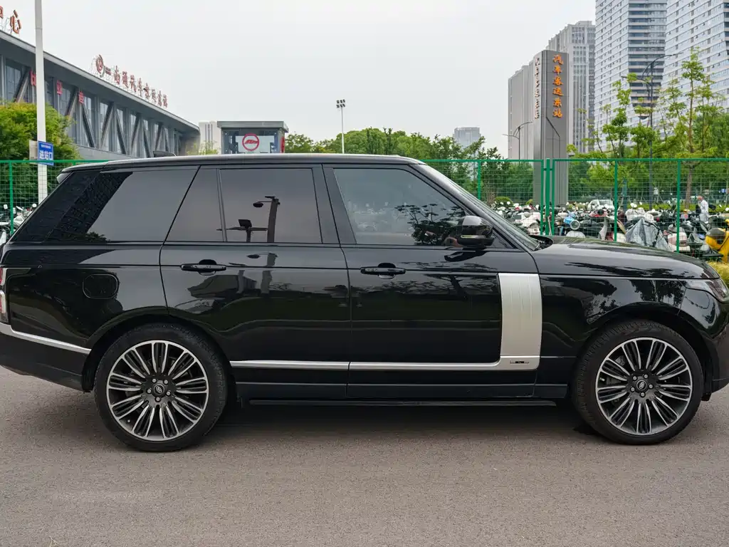 Land Rover Range Rover 2018 3.0 SC V6
