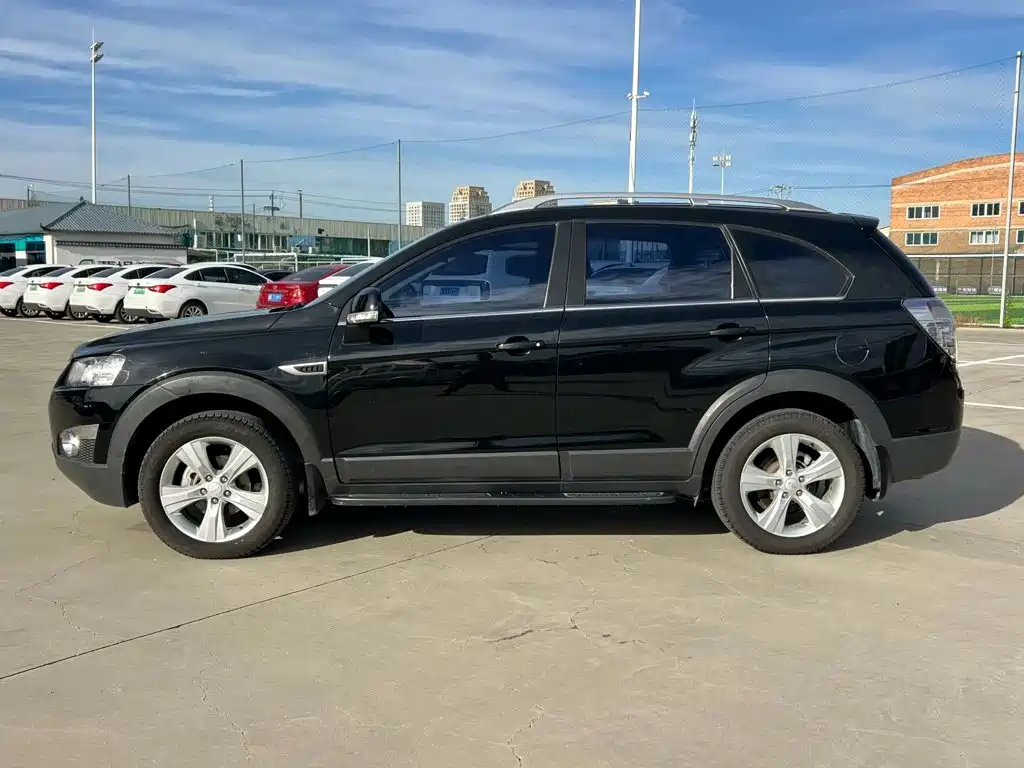 Chevrolet Captiva — миниатюра 2