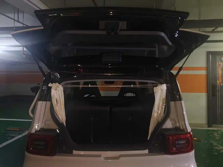 Wuling MINIEV — миниатюра 4