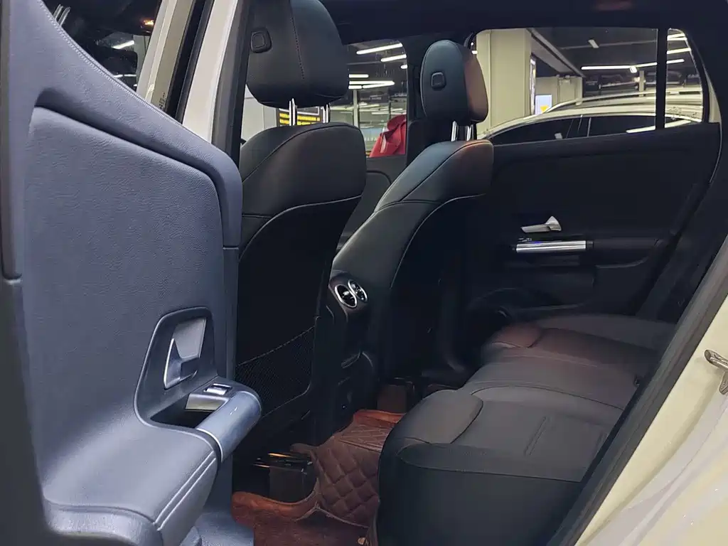 Mercedes-Benz GLA 2020 GLA 200