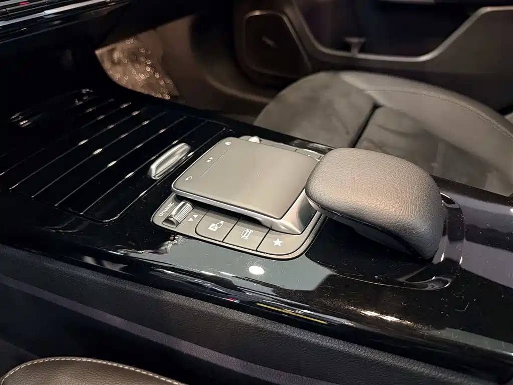 Mercedes-Benz A-Class — миниатюра 21