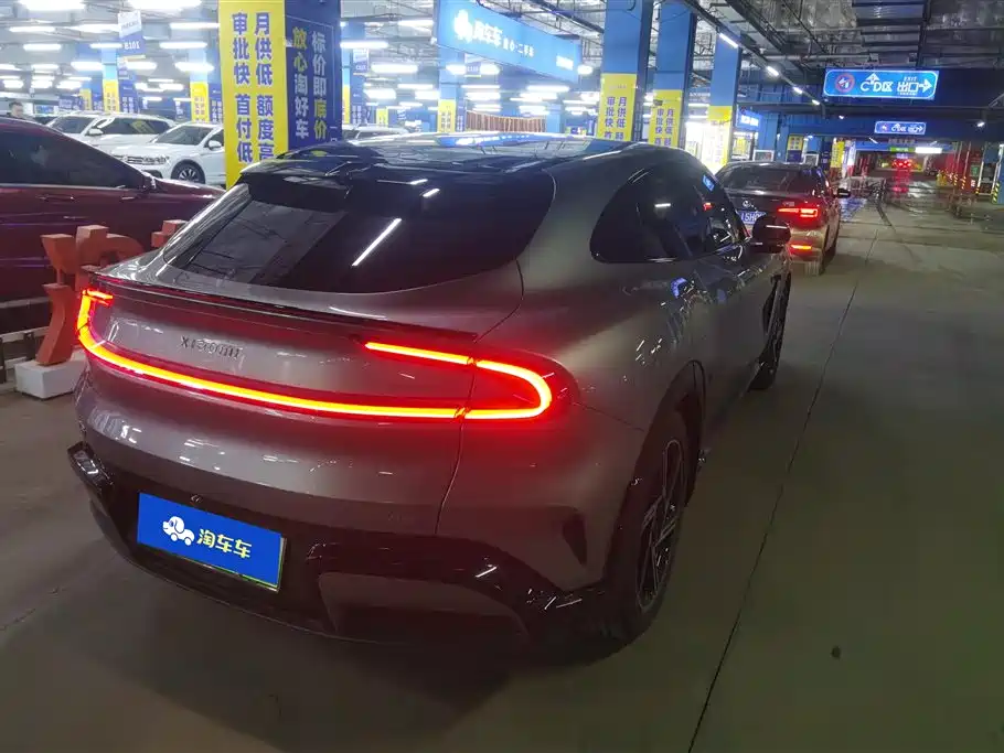 XIAOMI CAR XIAOMI YU7