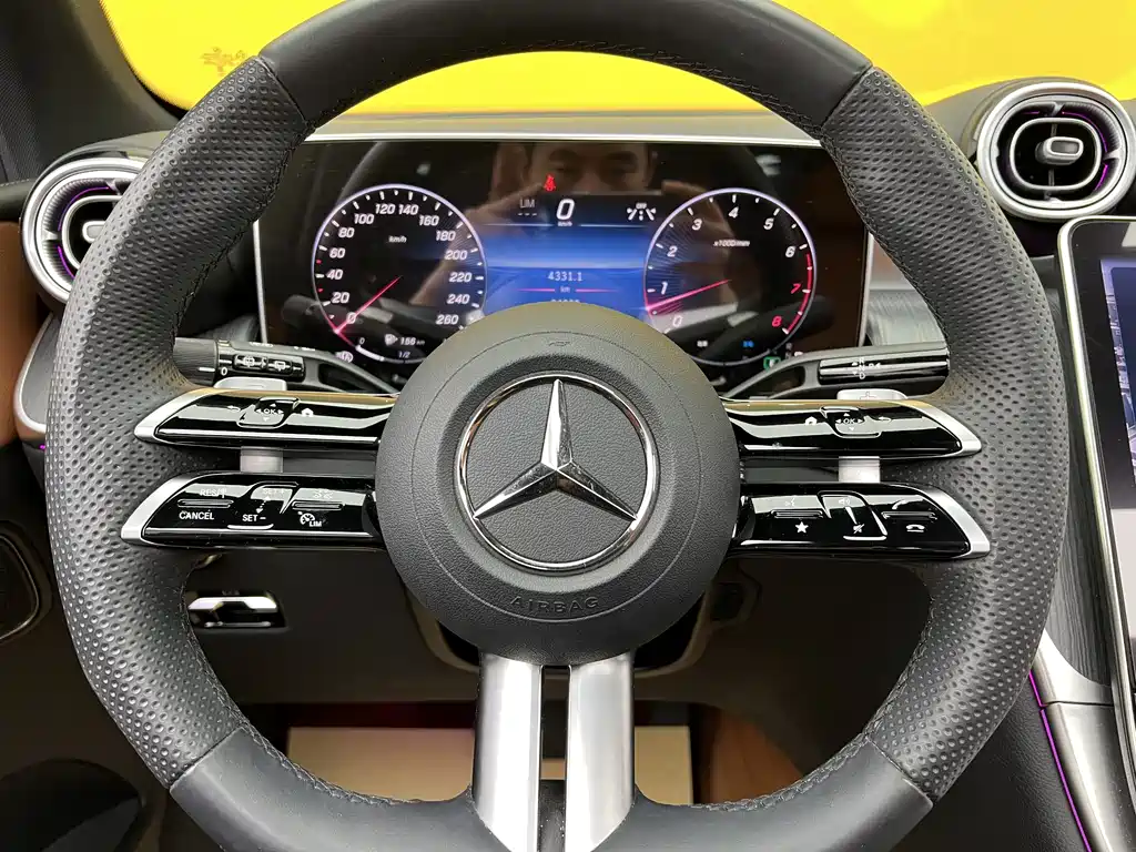 Mercedes-Benz GLC 2024 GLC 260 L 4MATIC Luxury 5 мест