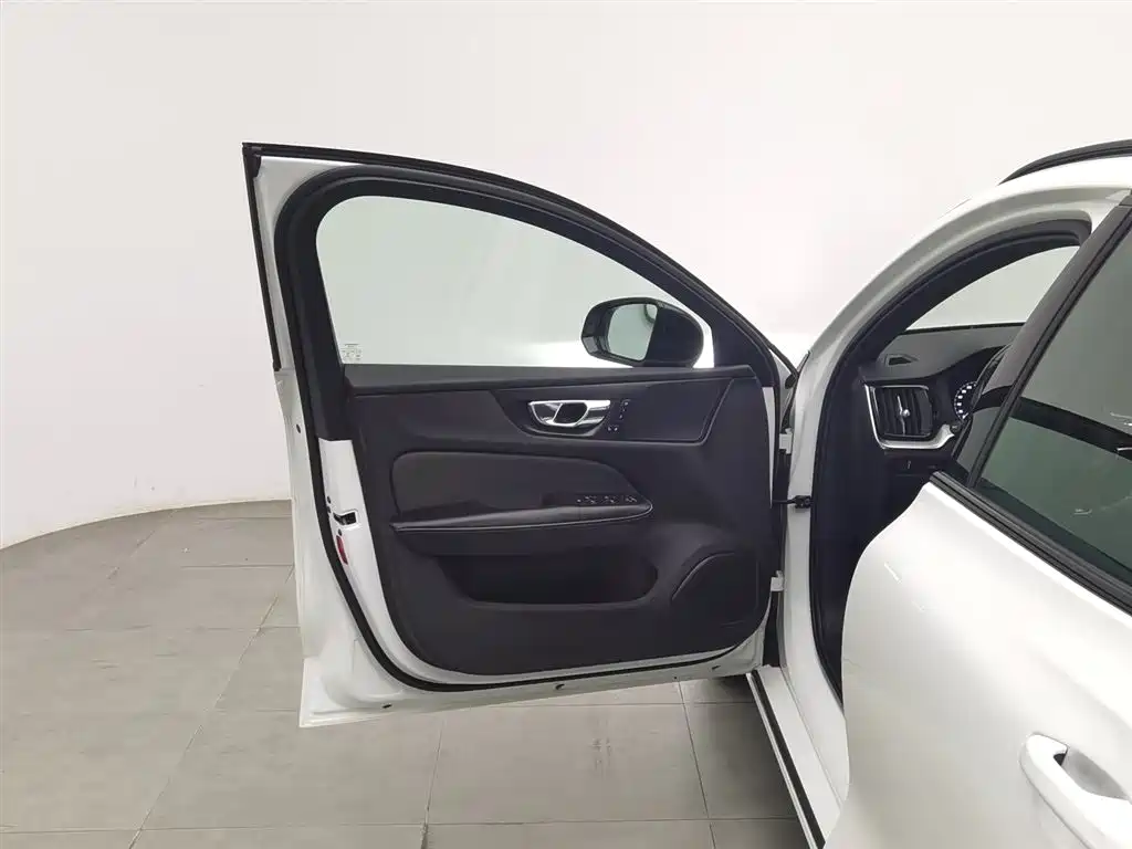 Volvo V60 2020 T5 Sport
