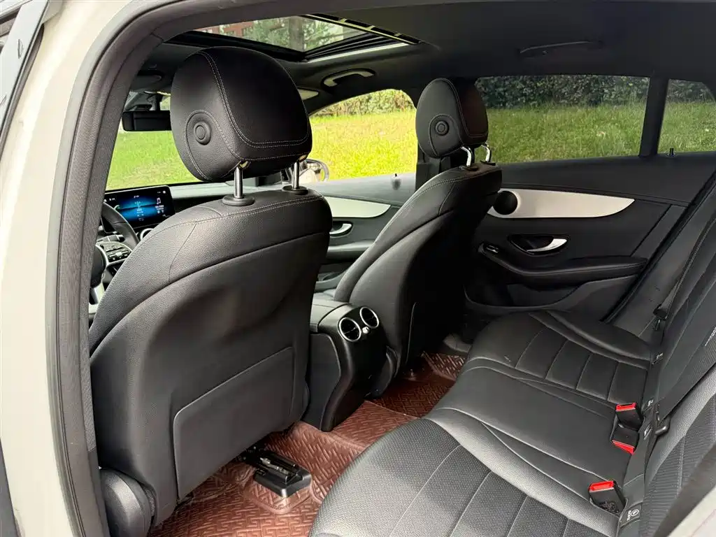 Mercedes-Benz GLC 2020 GLC 260 4MATIC SUV