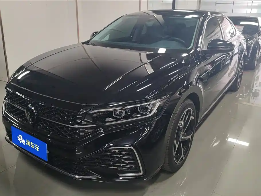 Купить Volkswagen Passat