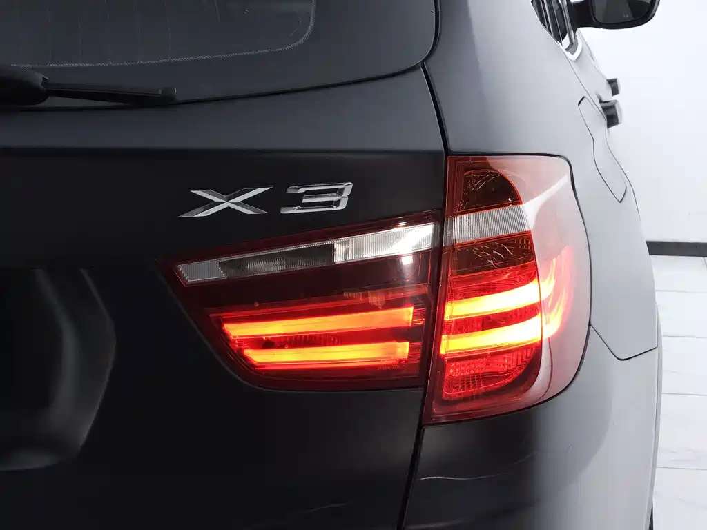 BMW X3 (Import) — миниатюра 21