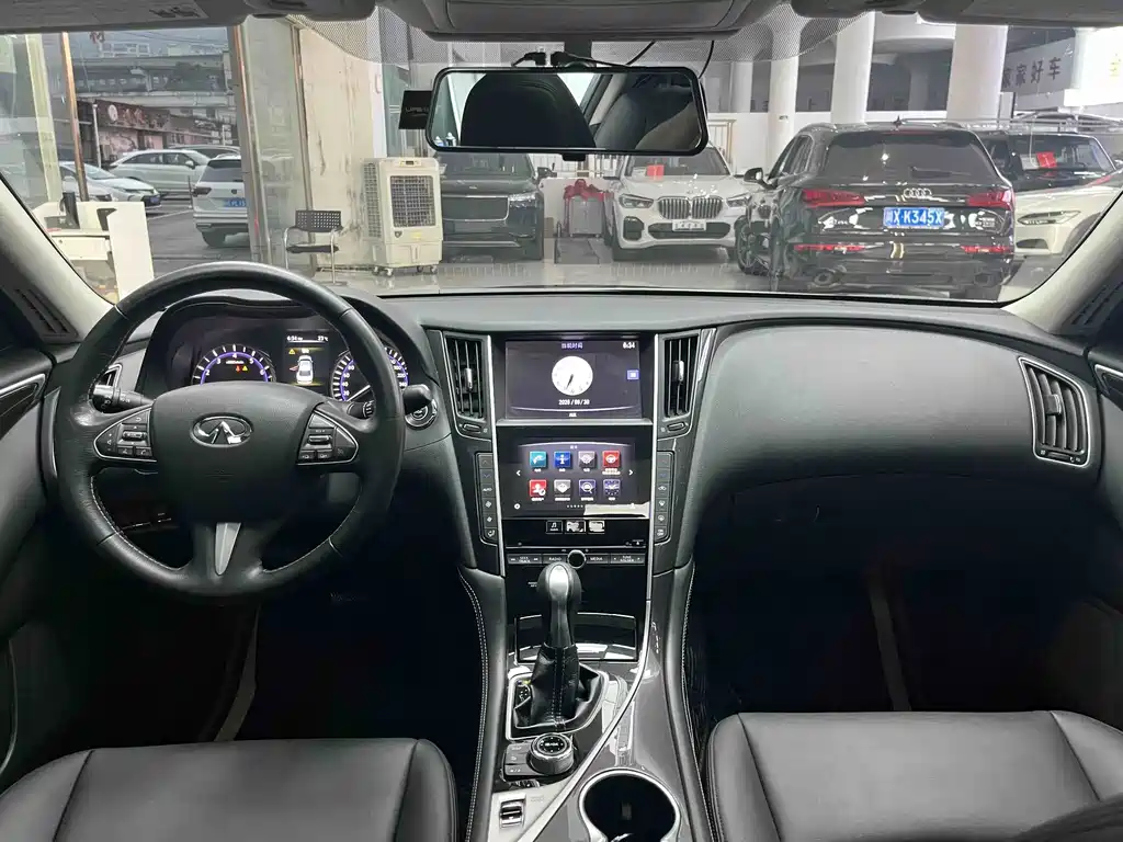 Infiniti Q50L — миниатюра 5