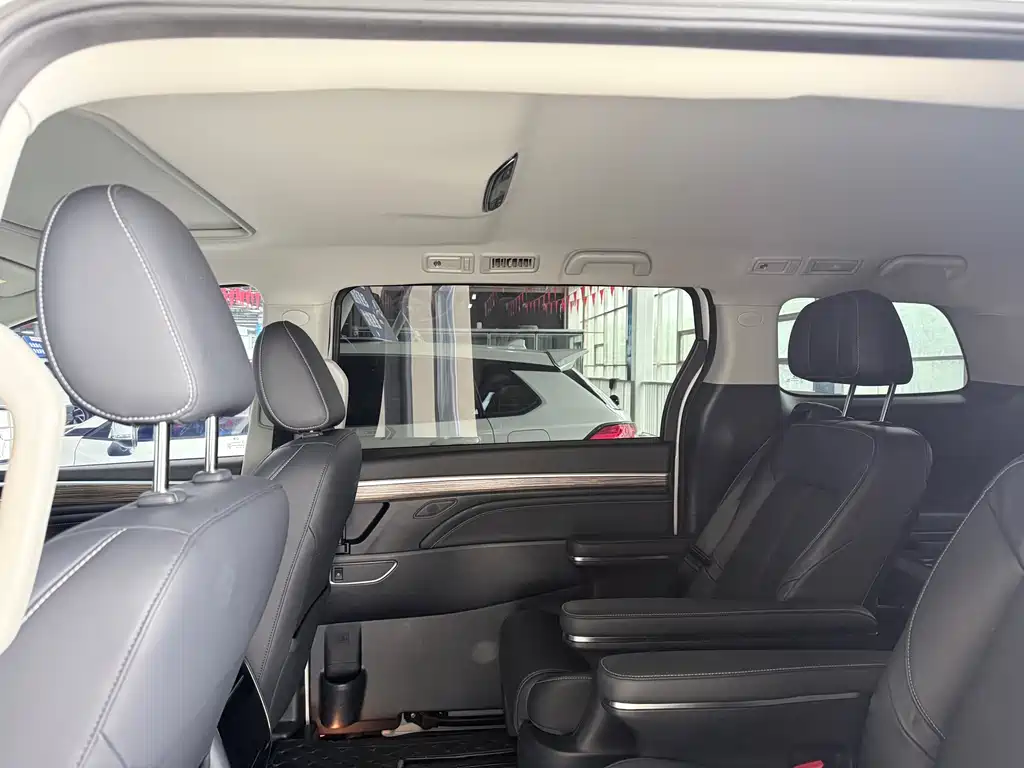 GAC Motor Trumpchi M8 - фото 11