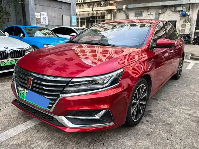ROEWE  I6 NEW ENERGY 2018