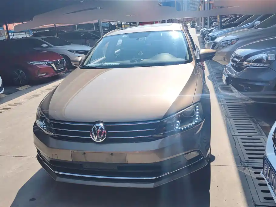 Volkswagen Sagitar 2018 280TSI DSG Luxury