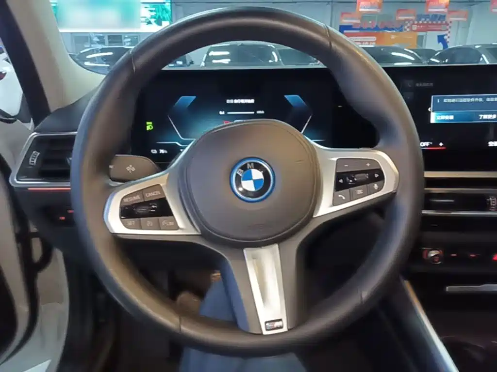 BMW i3 2022 — фото 10
