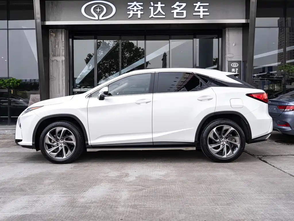 Lexus RX — миниатюра 4
