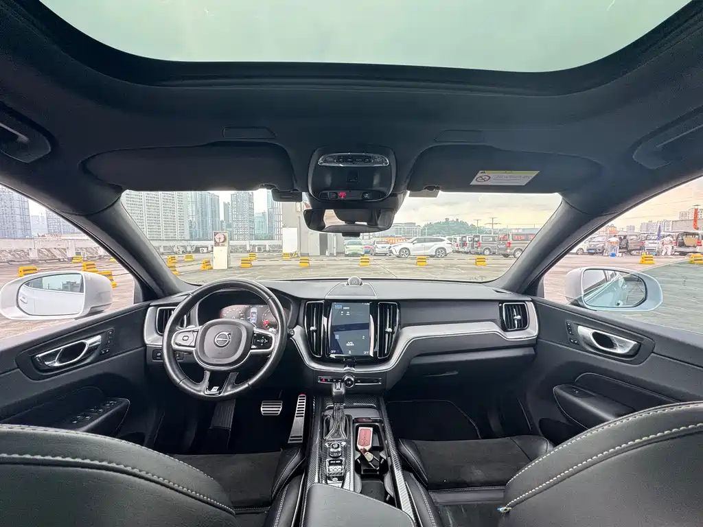 Volvo XC60 2018 T5 Sport