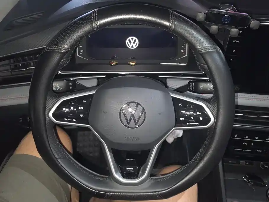 Volkswagen Tiguan X — миниатюра 15