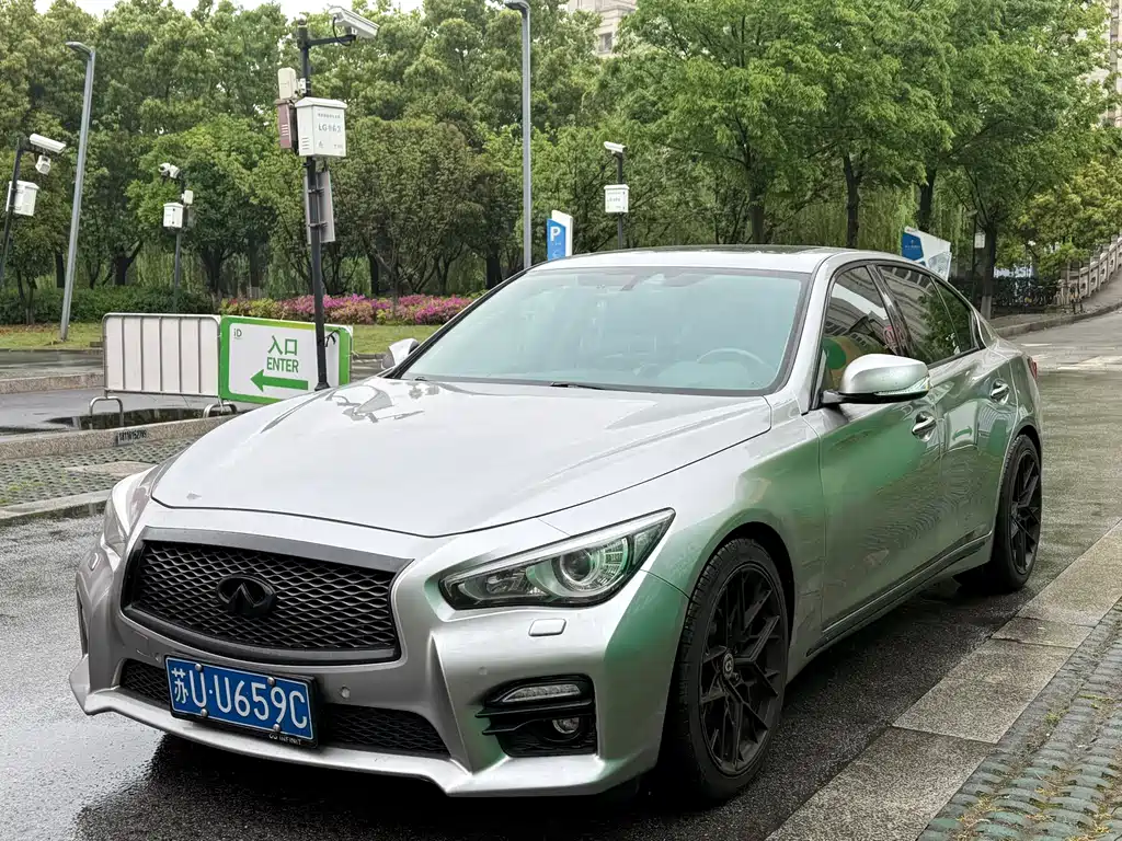 Infiniti Q50L 2017