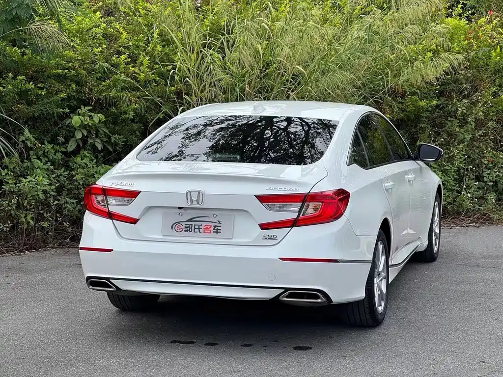 Honda Accord 2018 260TURBO Elite VI