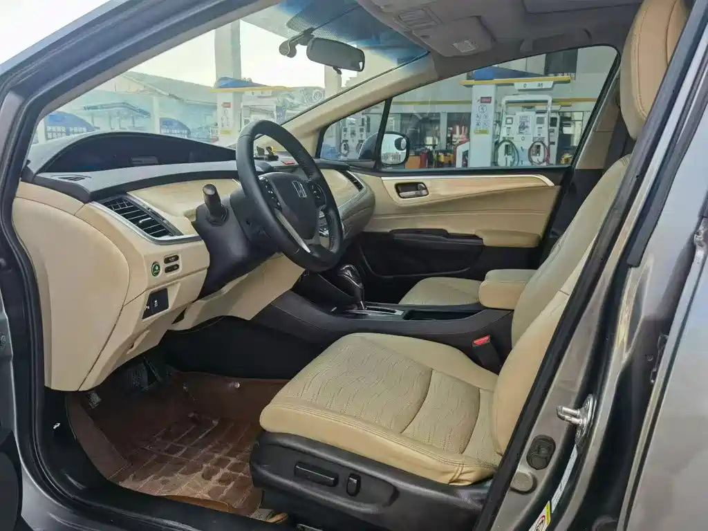 Honda Jade — миниатюра 7