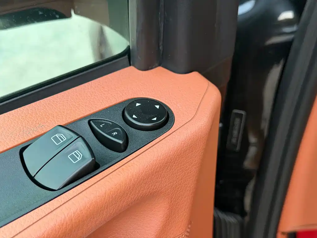 Mercedes-Benz Vito — миниатюра 21