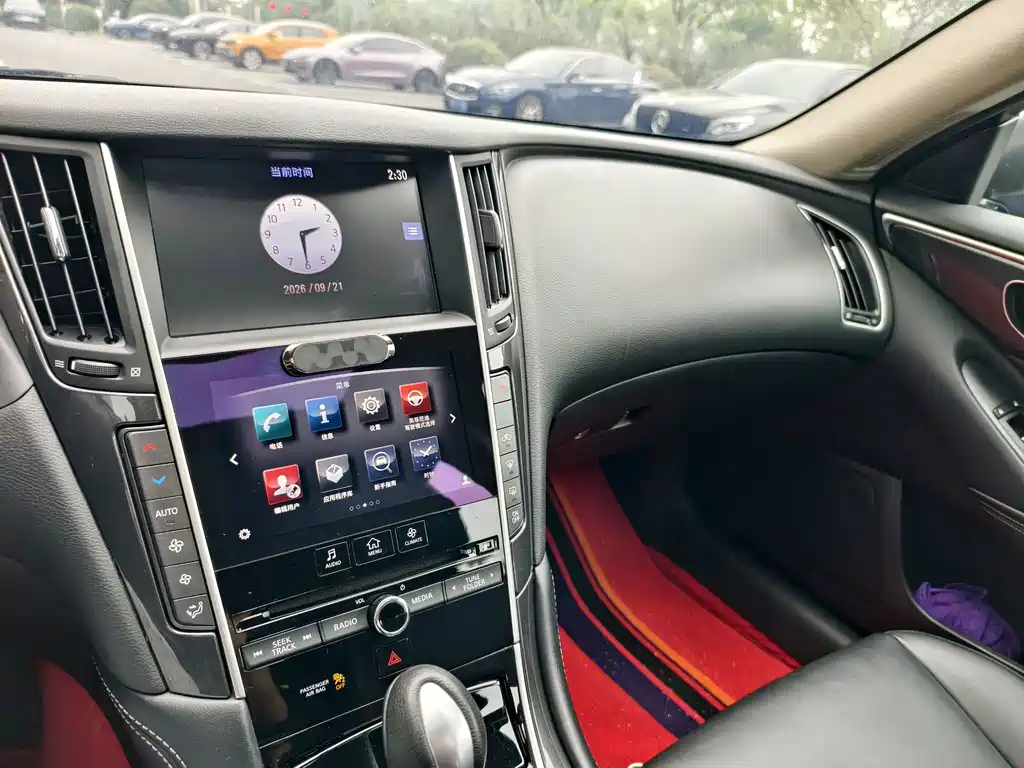 Infiniti Q50L — миниатюра 16
