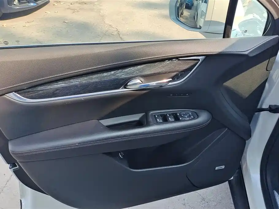 Cadillac XT5 2020 28T Luxury
