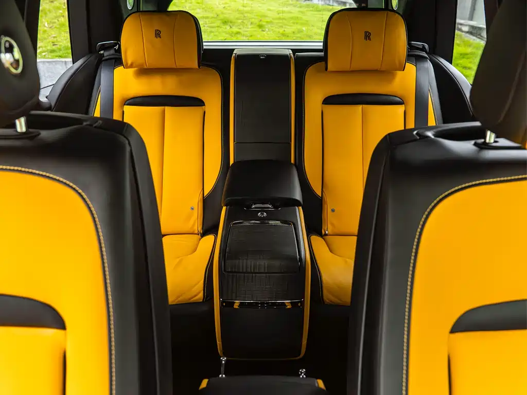 Rolls-Royce Cullinan 2018 мест