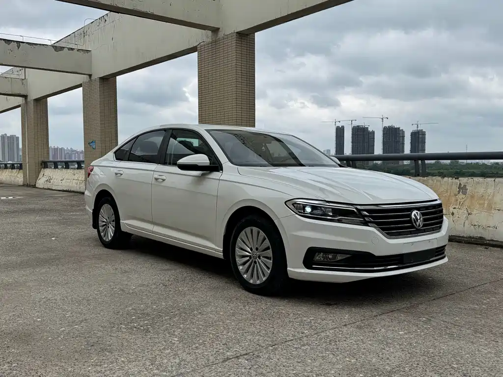 Volkswagen Lavida — миниатюра 3