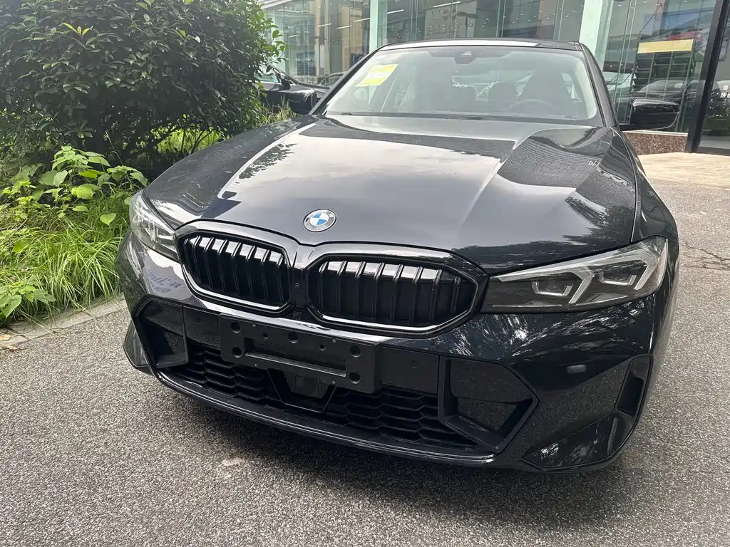 BMW 3 Series 3 2026 330Li M Sport