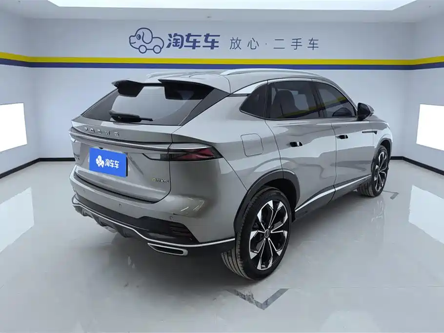 ROEWE RX5 NEW ENERGY