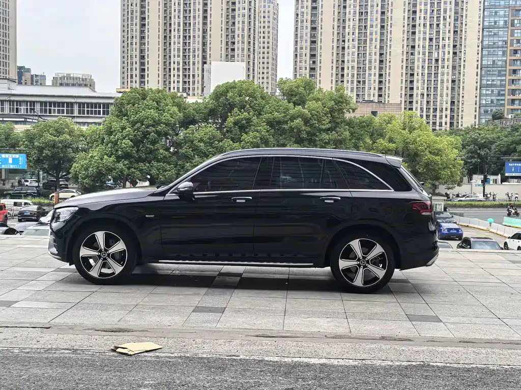 Mercedes-Benz GLC 2022 GLC 300 L 4MATIC