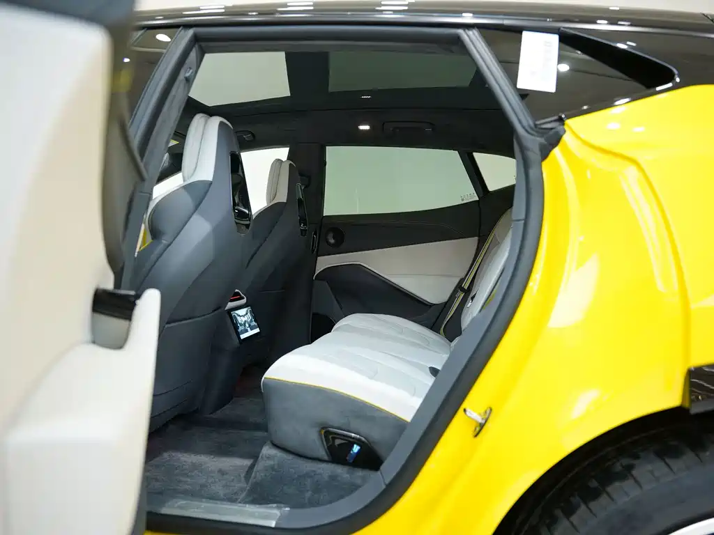 Lotus Eletre — миниатюра 14