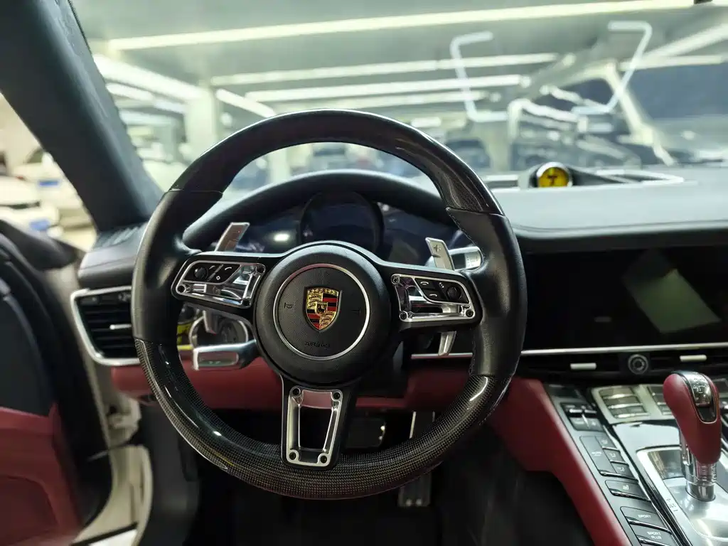 Porsche Panamera — миниатюра 6