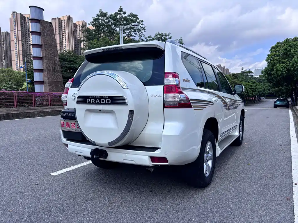 Toyota Land Cruiser Prado