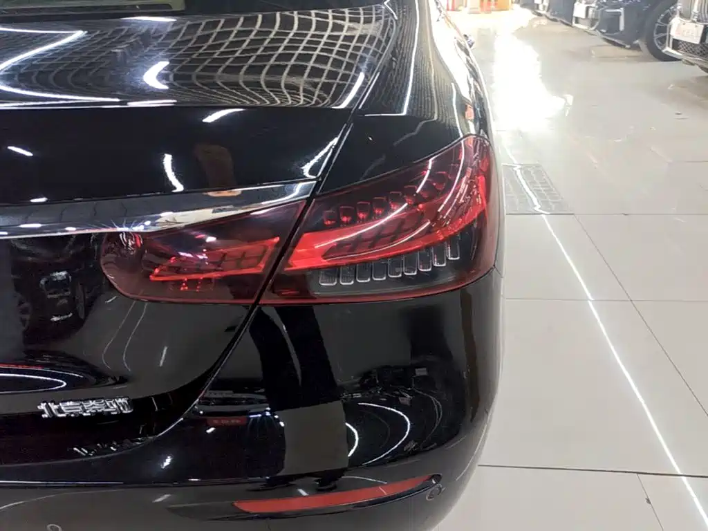 Mercedes-Benz E-Class E 2023 E 300 L Fashion