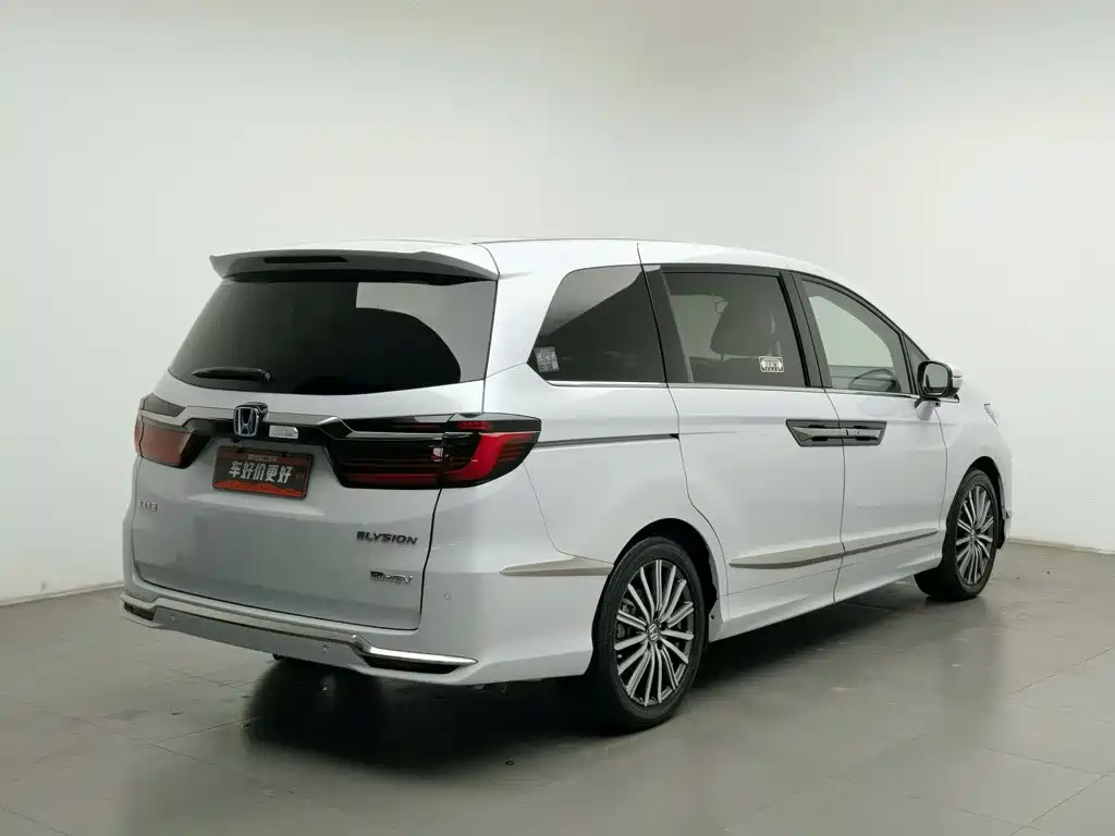 Honda Elysion — миниатюра 2