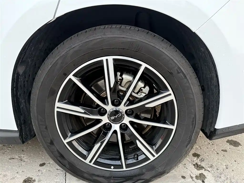 BYD SEAL 06 NEW ENERGY