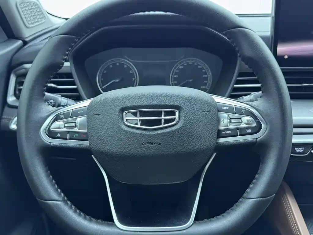 Geely Vision X6 — миниатюра 15