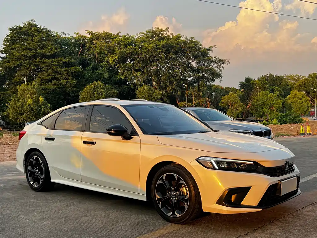 Honda Civic — миниатюра 3