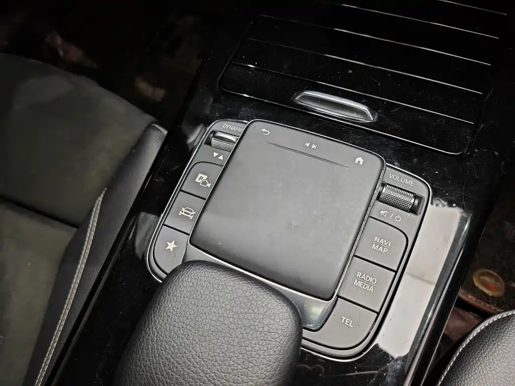 Mercedes-Benz A-Class — миниатюра 16