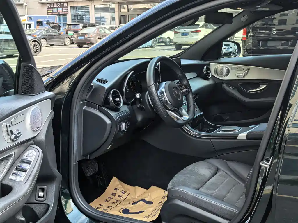 MERCEDES-BENZ  C CLASS