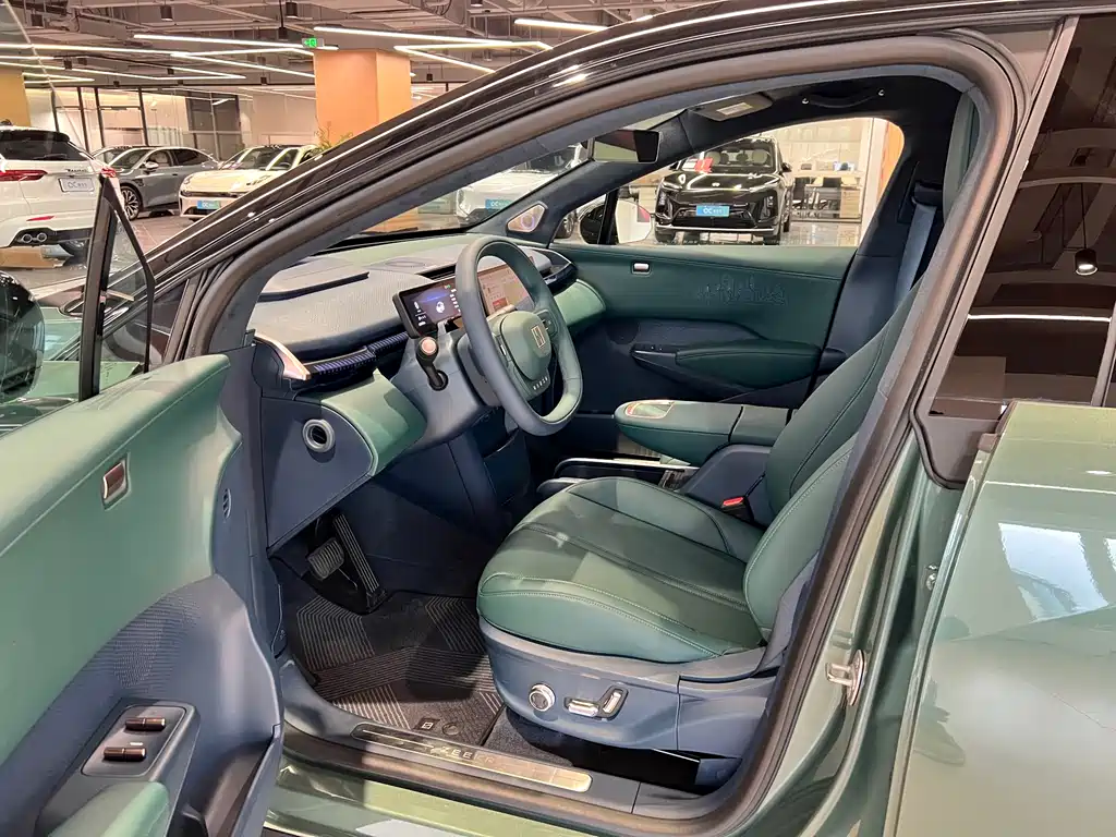 Zeekr X 2025 мест